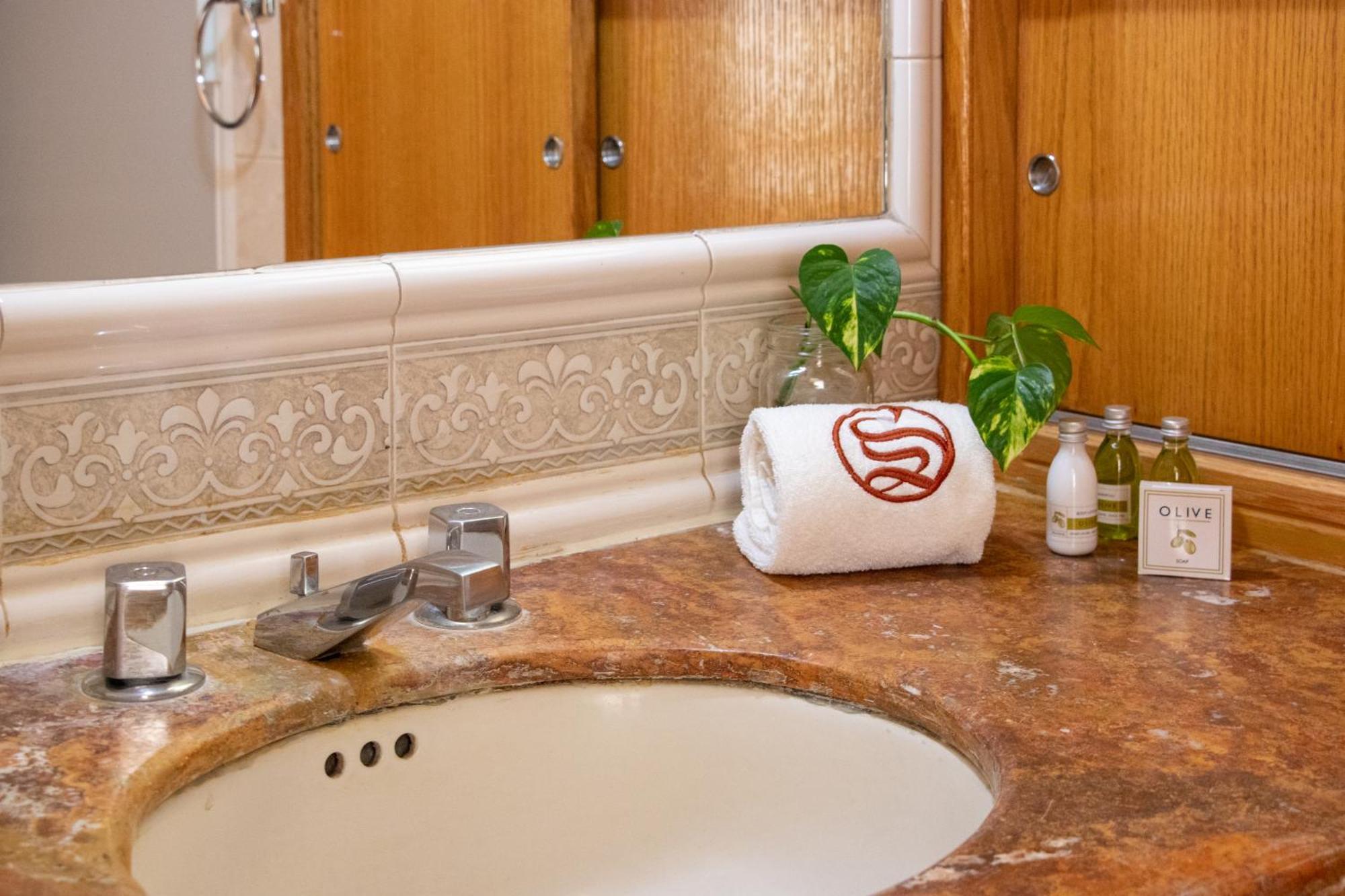 Suites Sevilla Πουέμπλα Εξωτερικό φωτογραφία