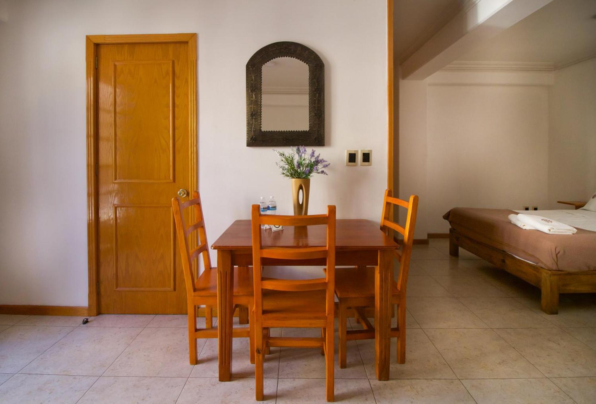 Suites Sevilla Πουέμπλα Εξωτερικό φωτογραφία