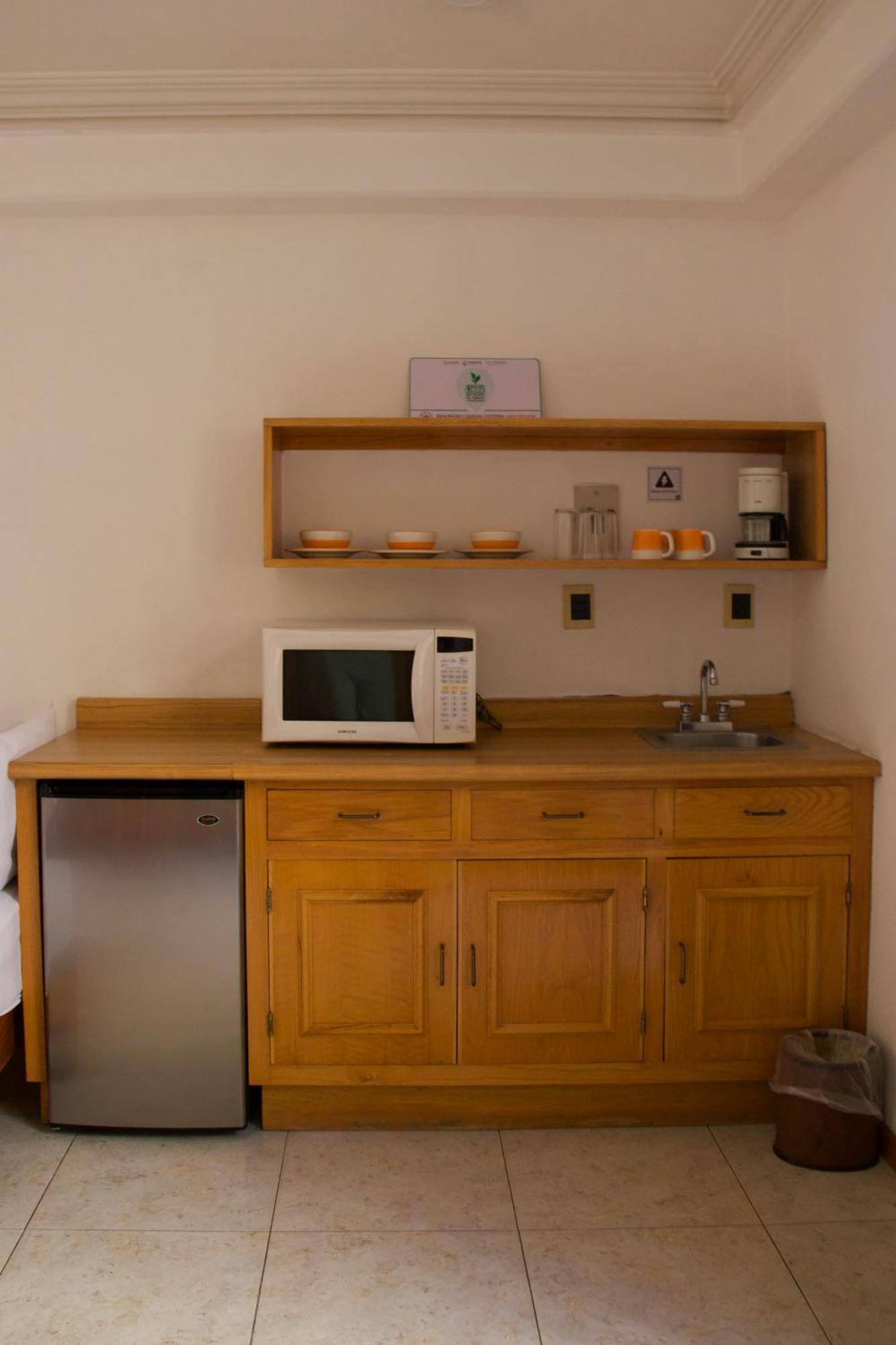 Suites Sevilla Πουέμπλα Εξωτερικό φωτογραφία