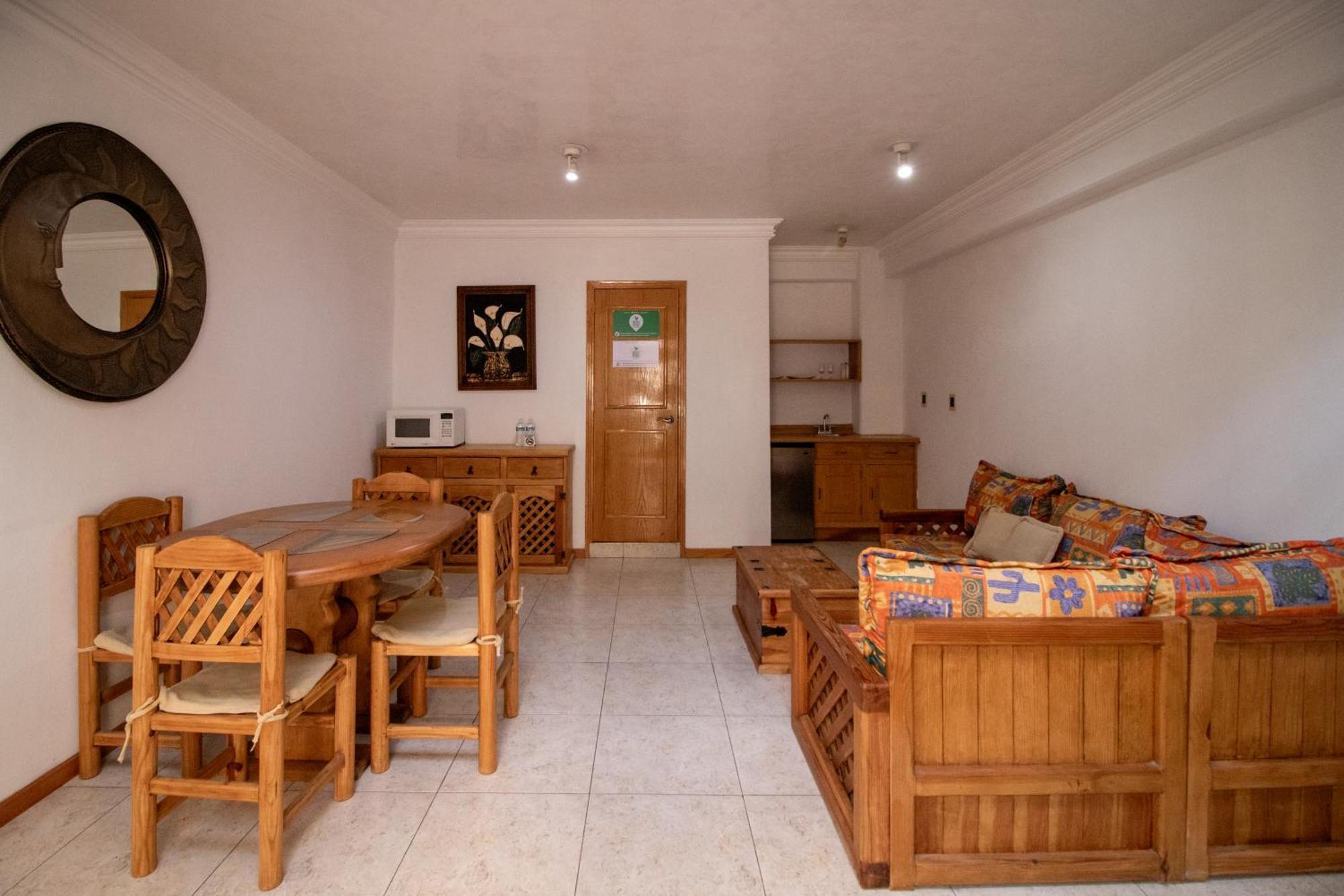 Suites Sevilla Πουέμπλα Εξωτερικό φωτογραφία