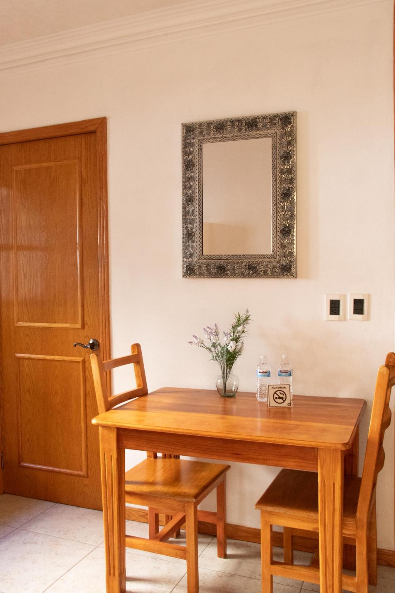 Suites Sevilla Πουέμπλα Εξωτερικό φωτογραφία