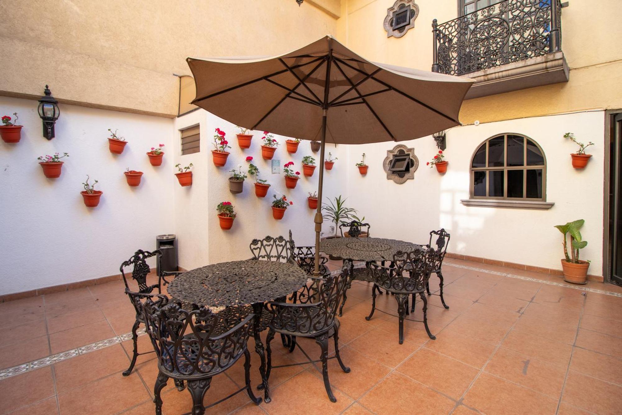 Suites Sevilla Πουέμπλα Εξωτερικό φωτογραφία